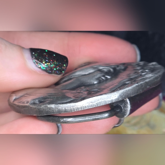 Art Nouveau Style Gibson Girl W/Flower Engraved Round Bergamot J-48 Belt Buckle - Picture 7 of 10